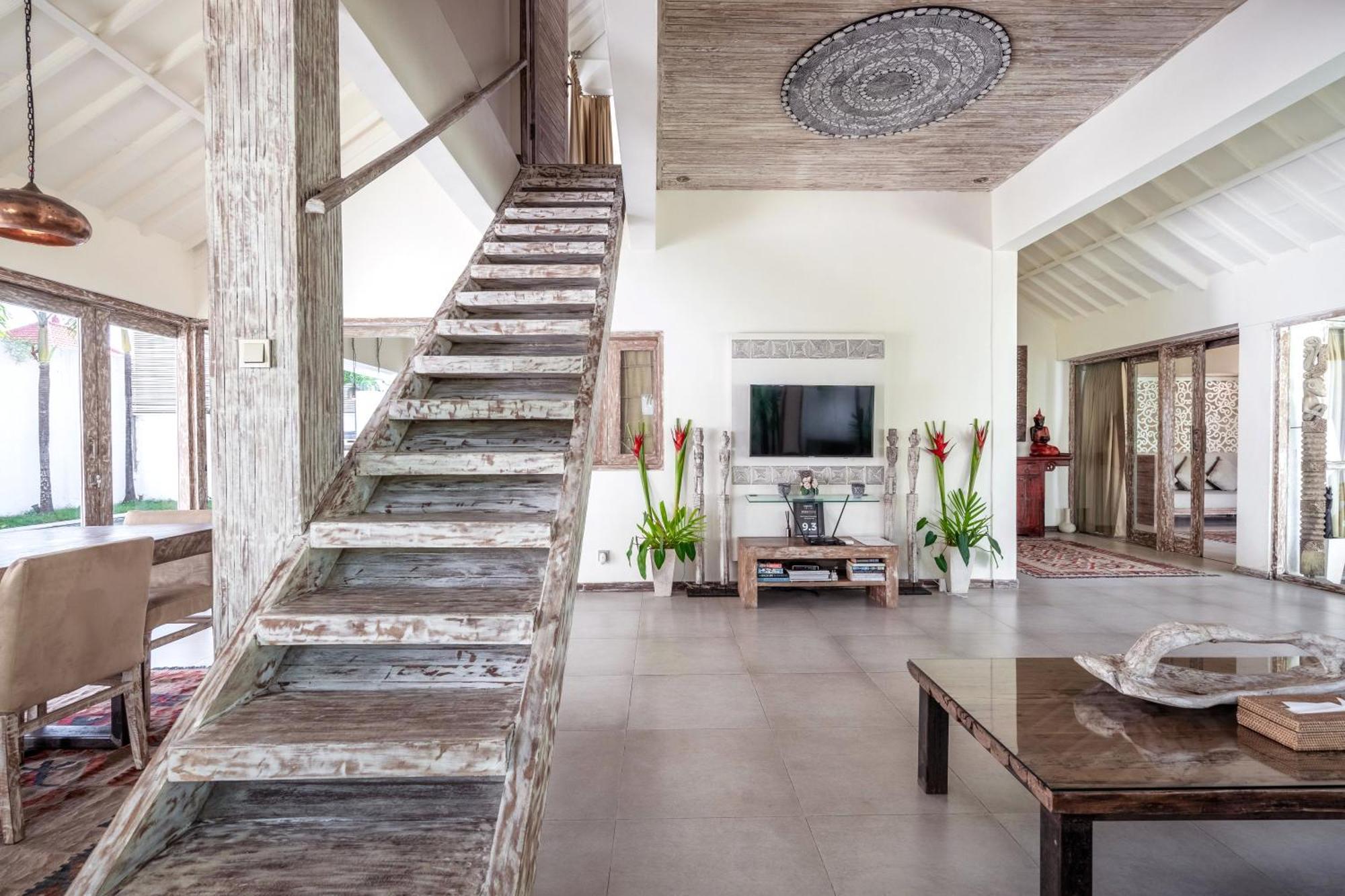Oberoi 2 Bedrooms